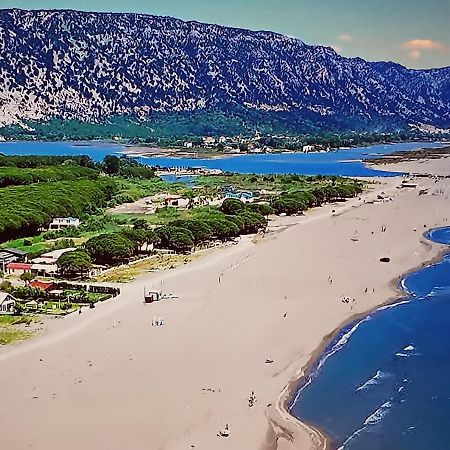 Beachfront, Tirana Guest House Velipojë Esterno foto