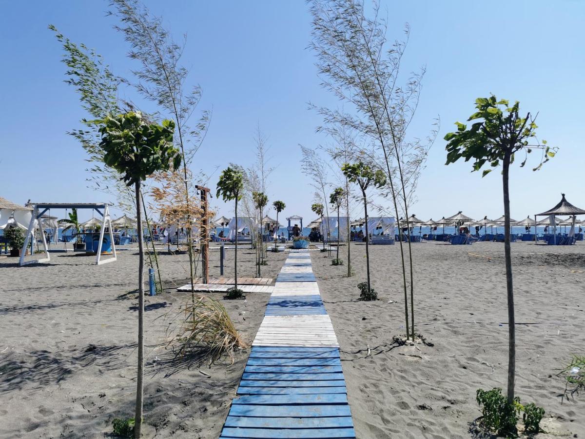 Beachfront, Tirana Guest House Velipojë Esterno foto