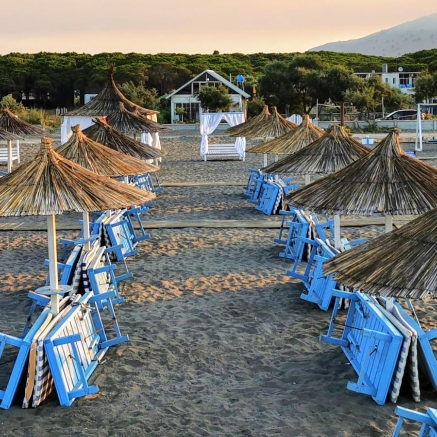 Beachfront, Tirana Guest House Velipojë Esterno foto