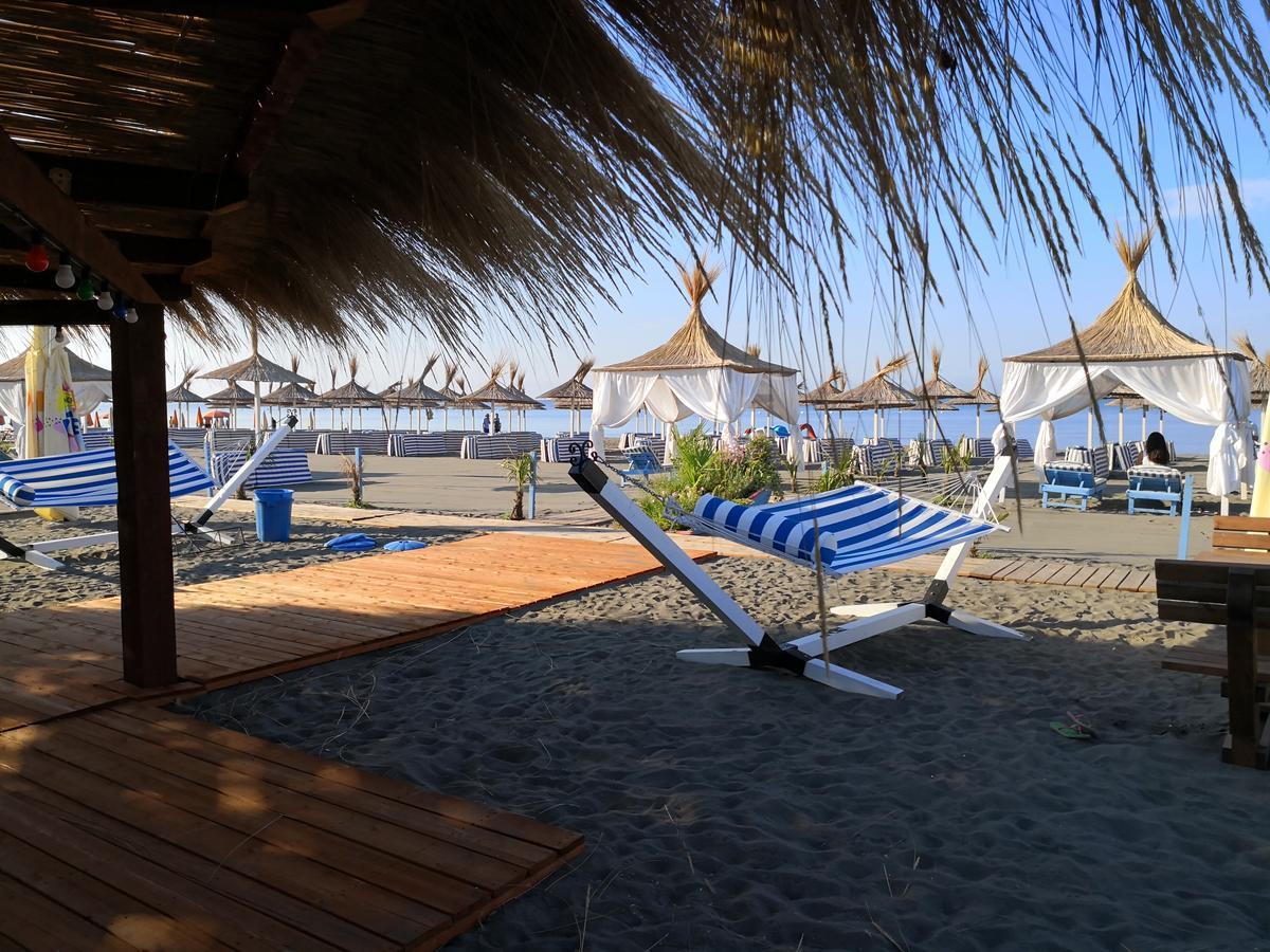 Beachfront, Tirana Guest House Velipojë Esterno foto